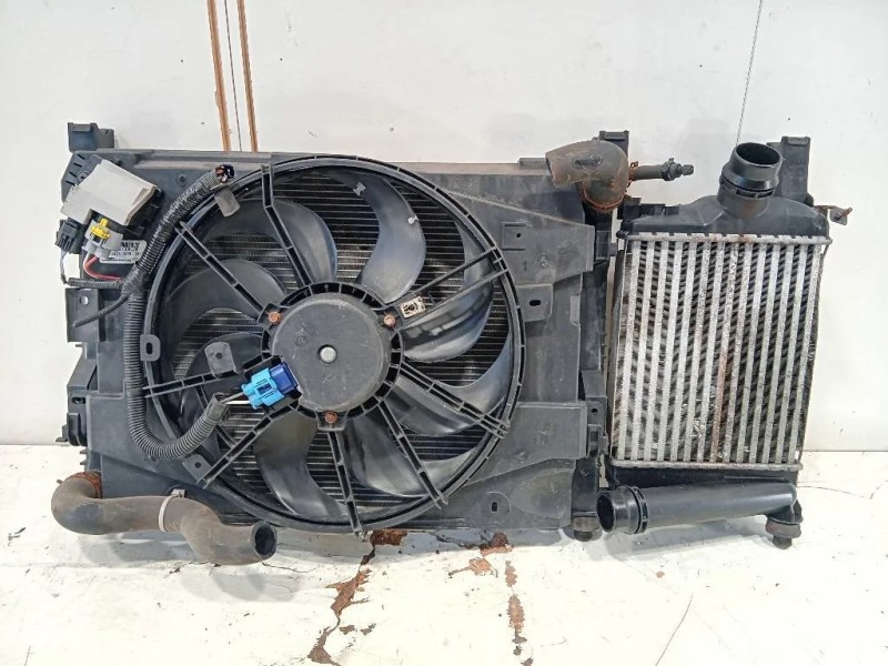 KIT Radiatori 921006843R Renault CLIO IV 2013