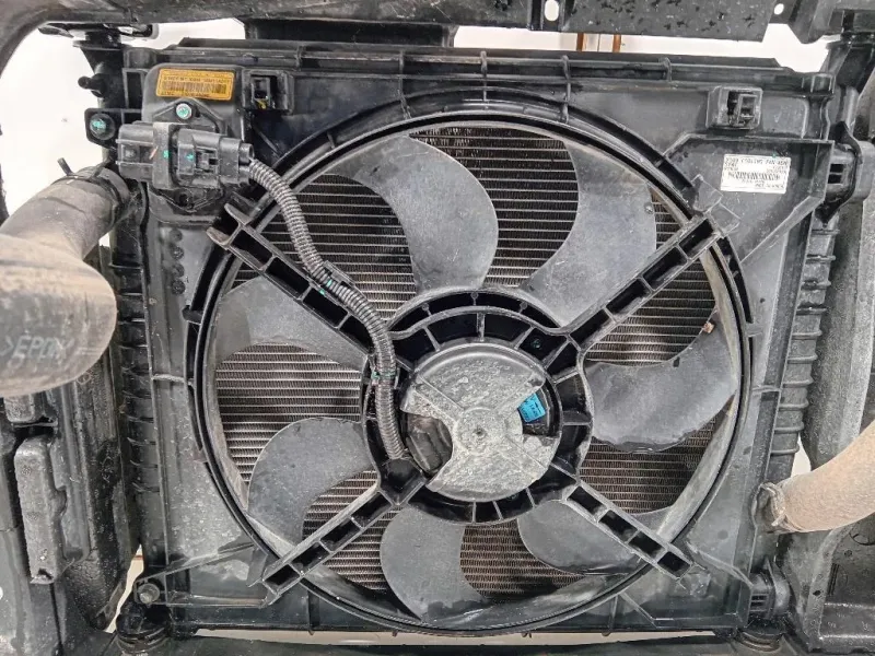 KIT Radiatori KIT RADIATORI Ssangyong Tivoli 2015