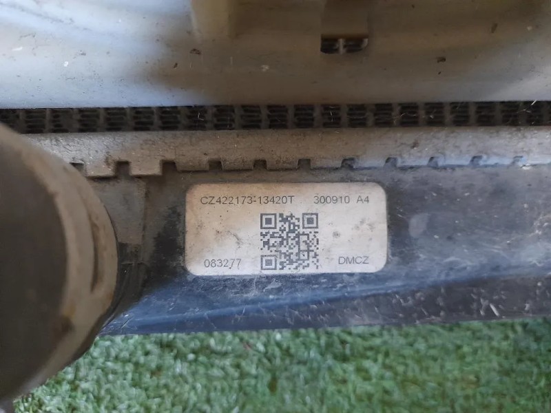 KIT Radiatori 163600Q020 CZ42217313420T 884500H020A Toyota AYGO I 2005