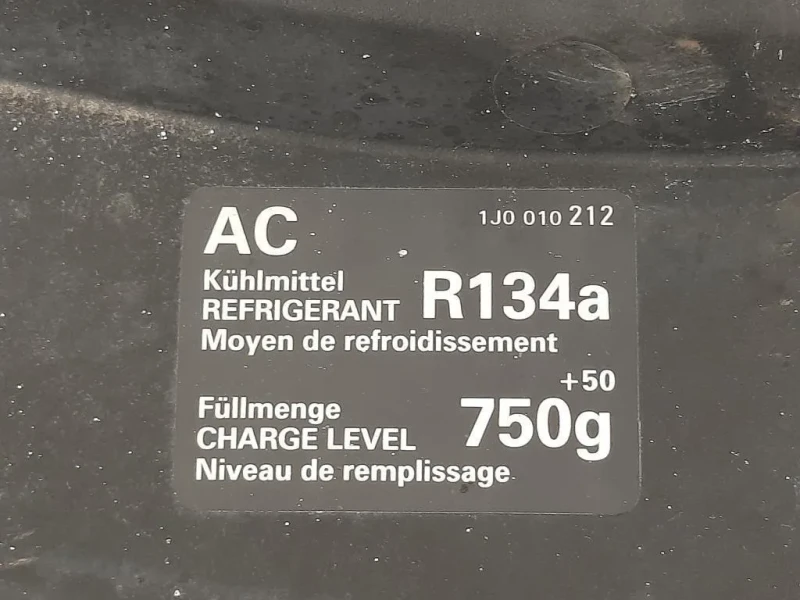 KIT Radiatori 1J0121253N Volkswagen GOLF IV 1998