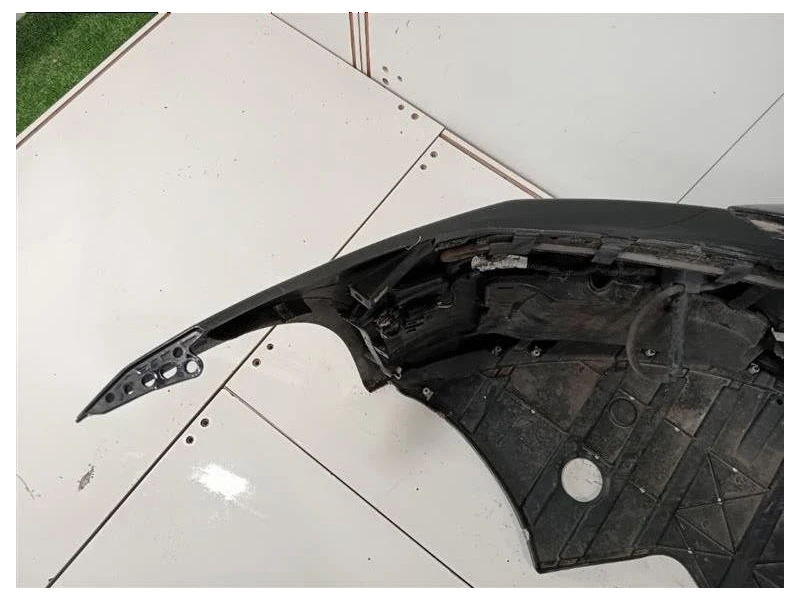 Paraurti ANT CX7M-17F003-AA Jaguar XE 2015