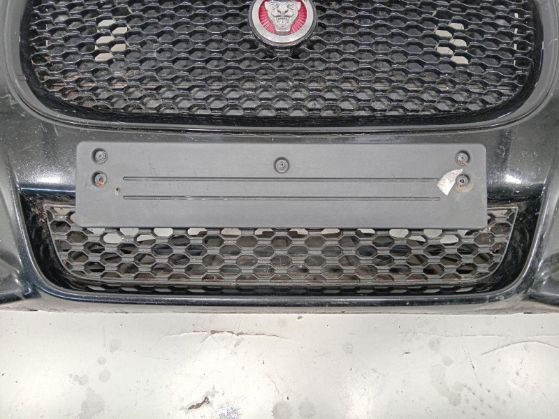 Paraurti ANT CX7M-17F003-AA Jaguar XE 2015