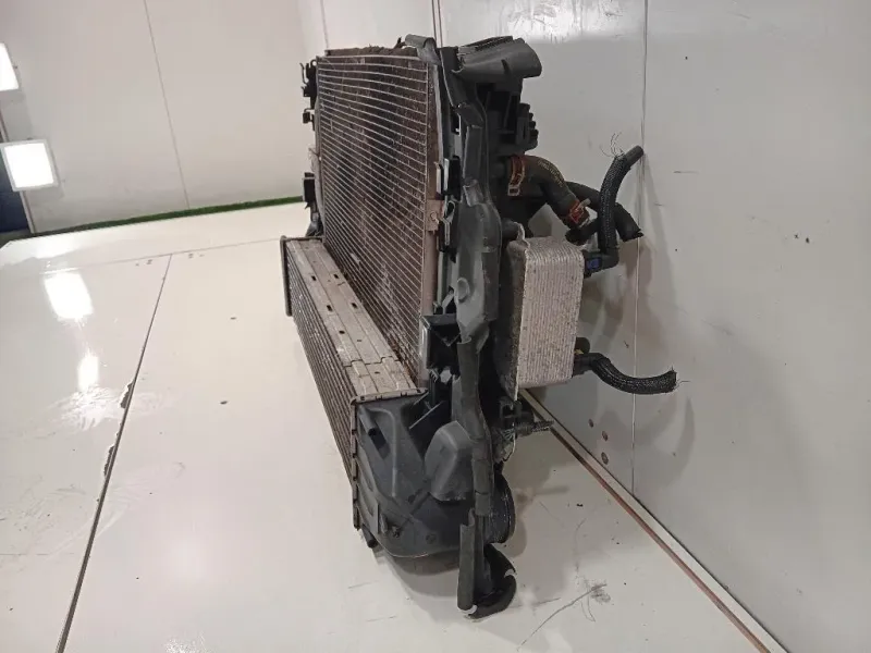 KIT Radiatori KIT RADIATORI Volvo V60 I 2010