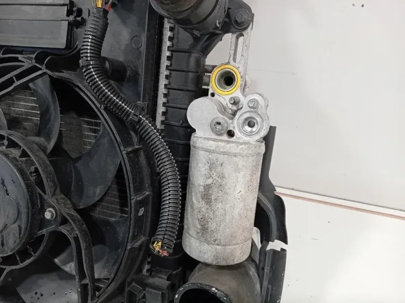 KIT Radiatori KIT RADIATORI Volvo V60 I 2010