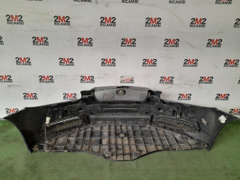 Paraurti ANT C2Z8837XXX Jaguar XF I 2008