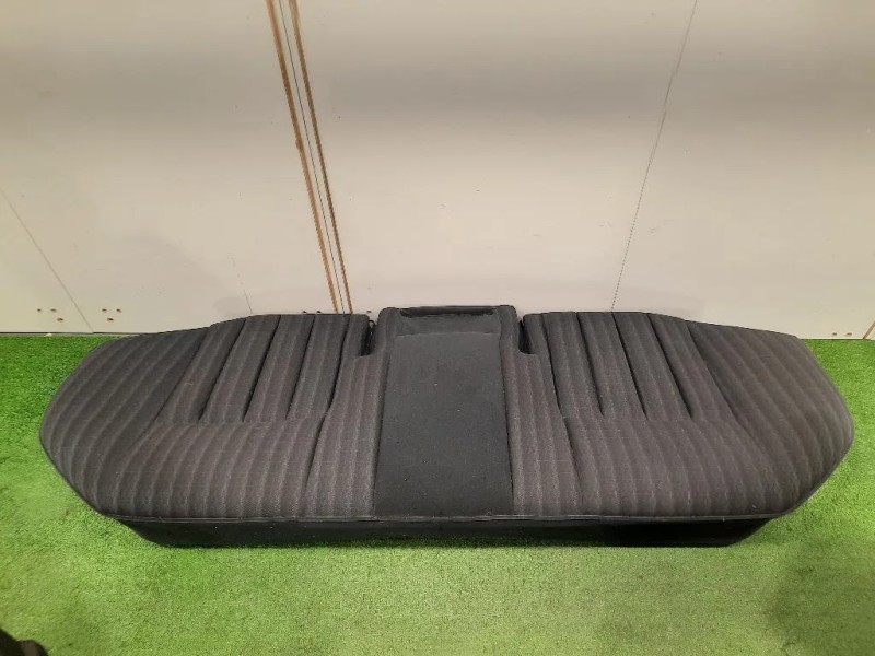 KIT Sedili  Mercedes Classe E W124 1985