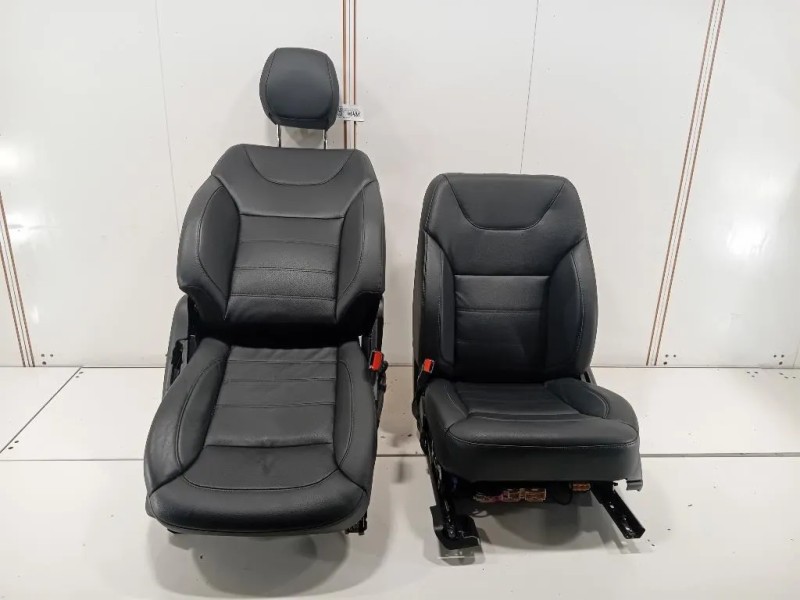 KIT Sedili KIT SEDILI GLE W166 PELLE NERO Mercedes Classe GLE W166 2015