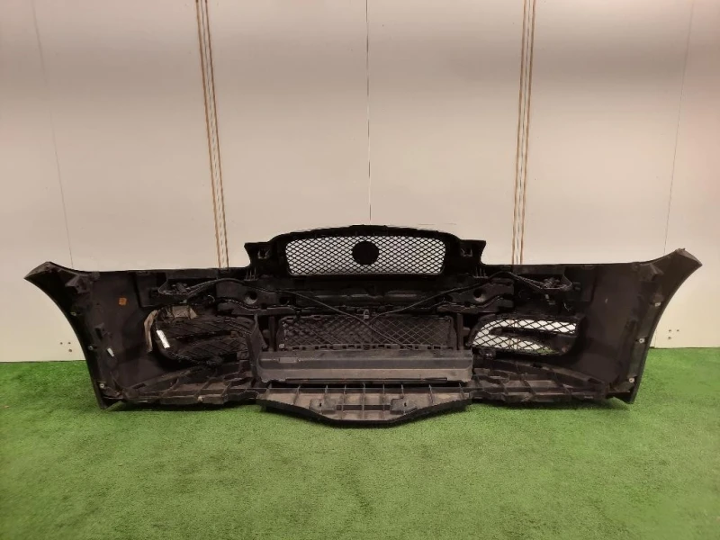 Paraurti ANT Jaguar XF I 2011