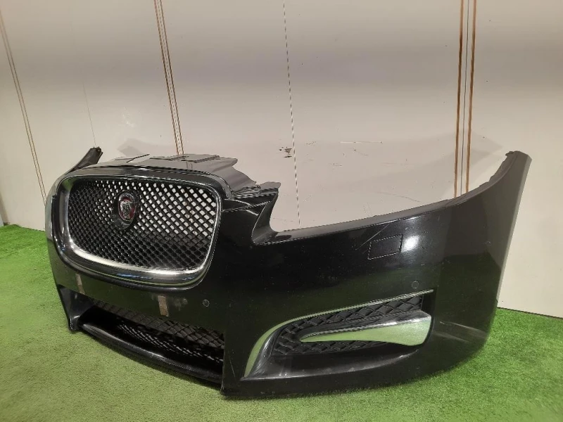 Paraurti ANT Jaguar XF I 2011