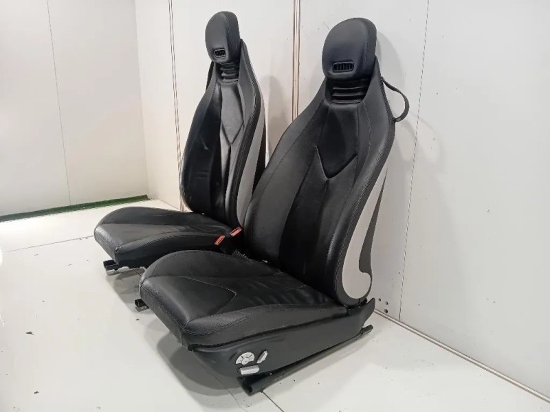 KIT Sedili KIT SEDILI Mercedes Classe SLK R171 2004