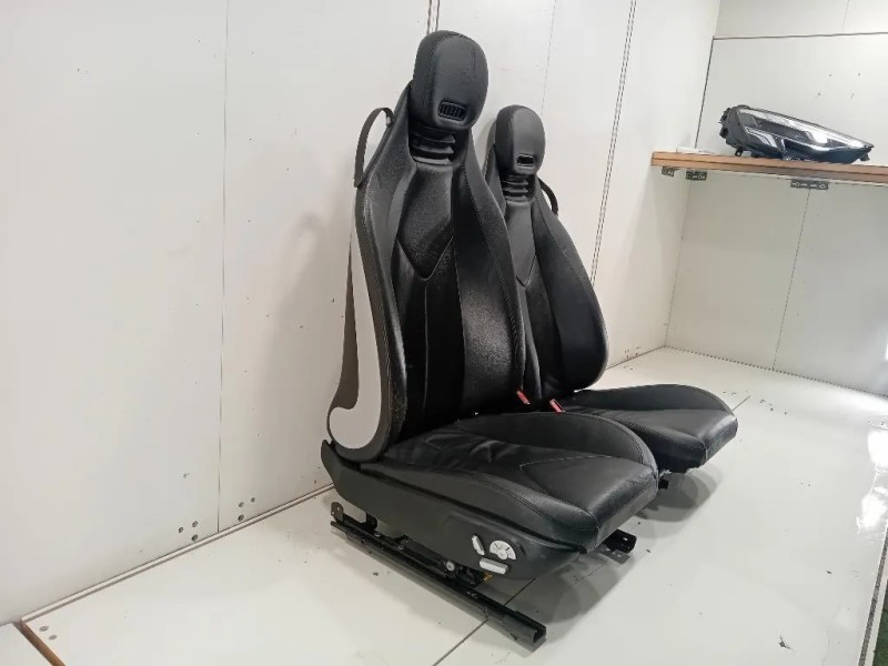 KIT Sedili KIT SEDILI Mercedes Classe SLK R171 2004