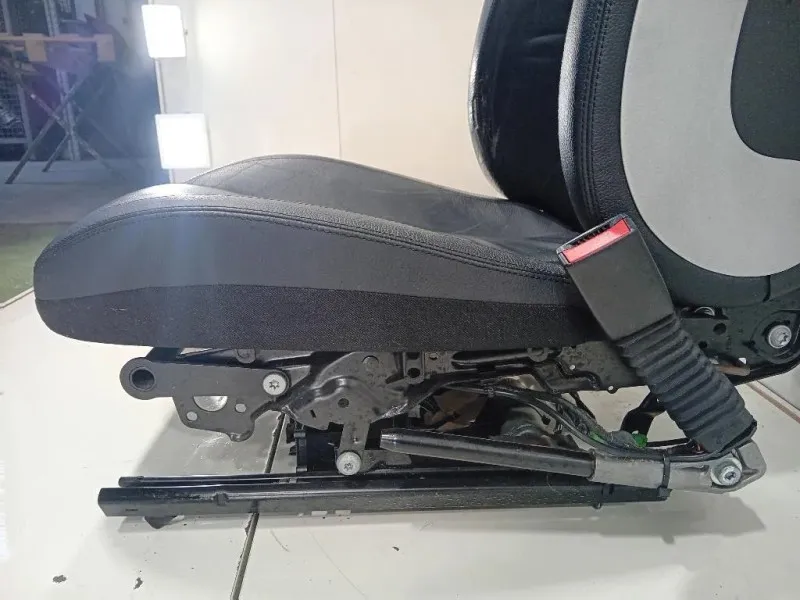 KIT Sedili KIT SEDILI Mercedes Classe SLK R171 2004