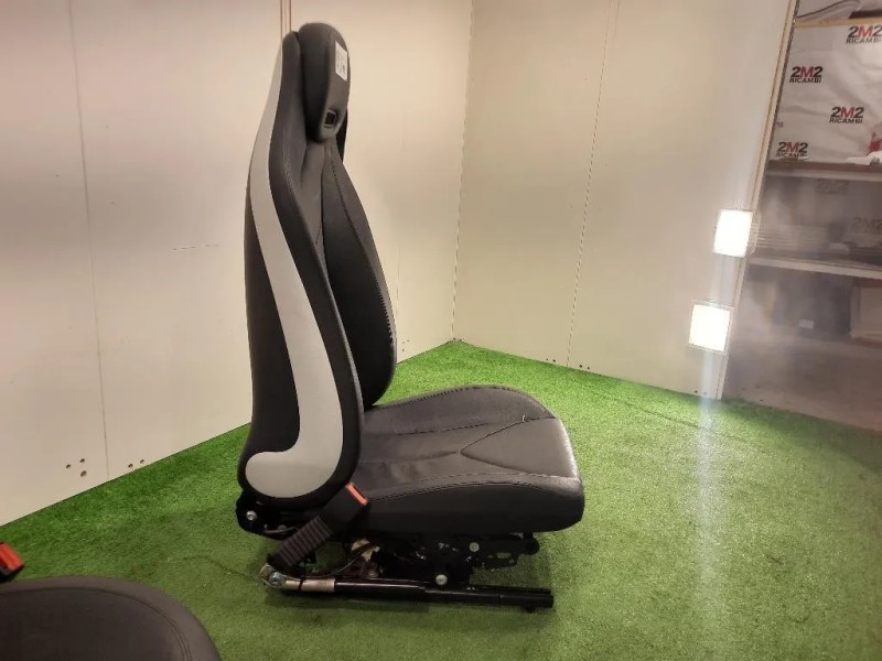 KIT Sedili  Mercedes Classe SLK R171 2004