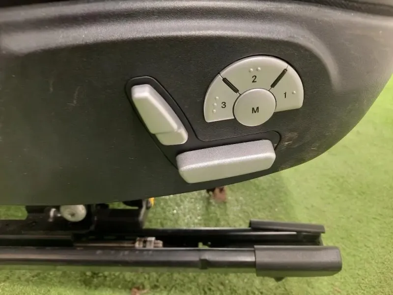 KIT Sedili Mercedes Classe SLK R171 2004