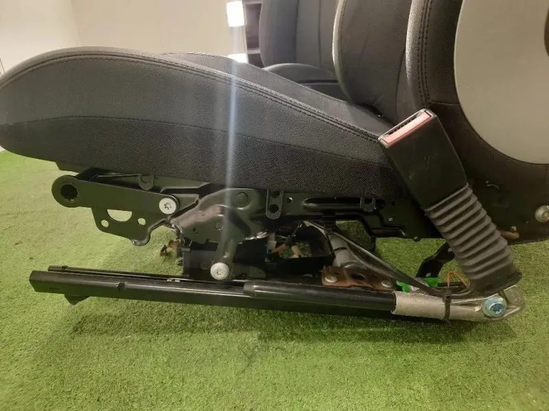 KIT Sedili Mercedes Classe SLK R171 2004