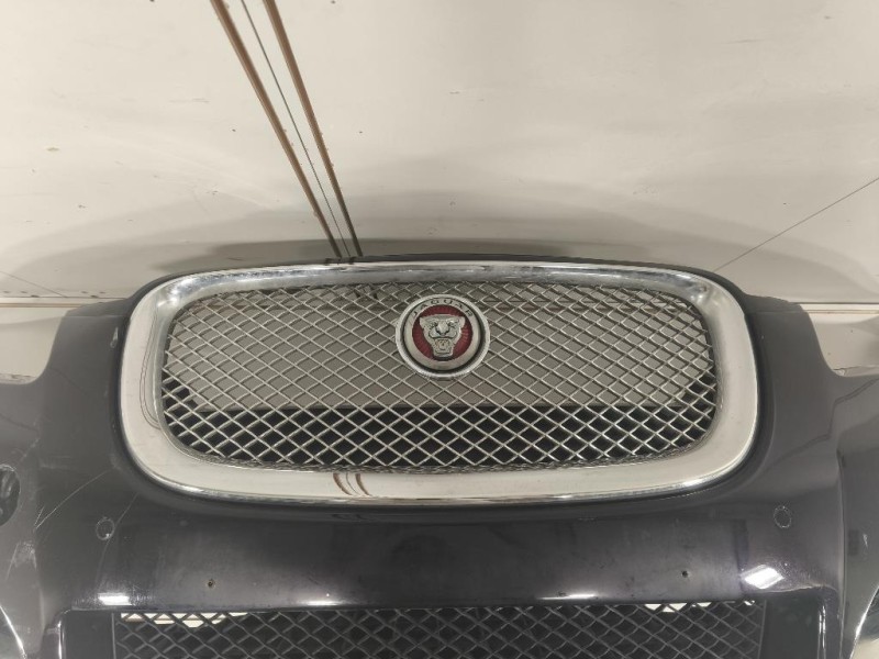 Paraurti ANT C2Z13207XXX Jaguar XF I 2011