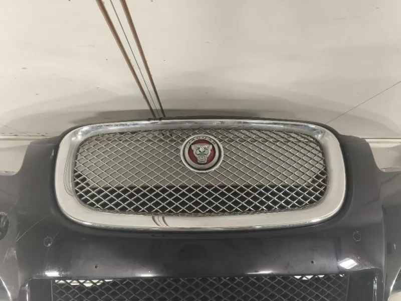 Paraurti ANT C2Z13207XXX Jaguar XF I 2011