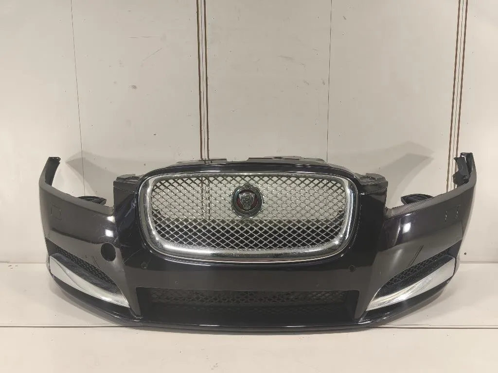 Paraurti ANT C2Z13207XXX Jaguar XF I 2011