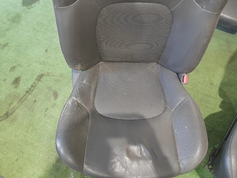 KIT Sedili  Nissan Navara 2010