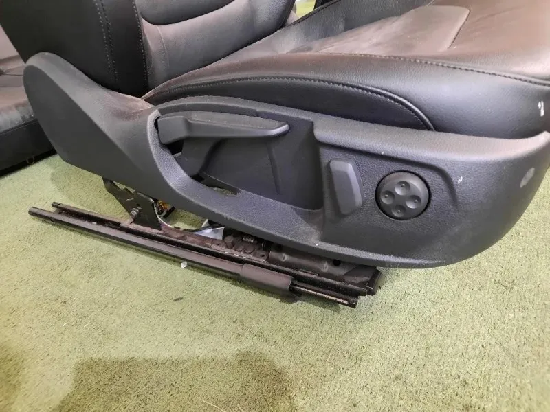 KIT Sedili PELLE KIT Volkswagen Passat VI 2011