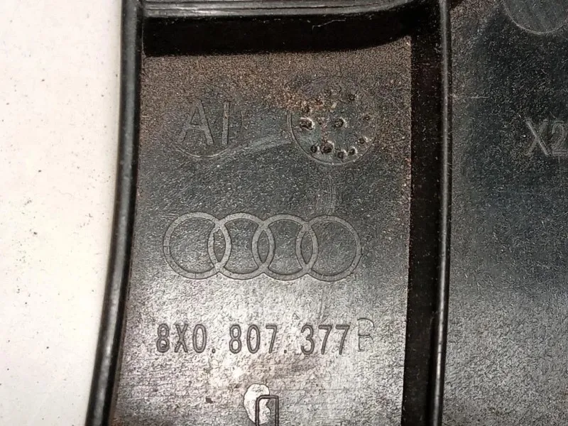 KIT Staffe Sostegno Paraurti POST 8X0 807 378 SX+DX Audi A1 8XA Sportback 2012