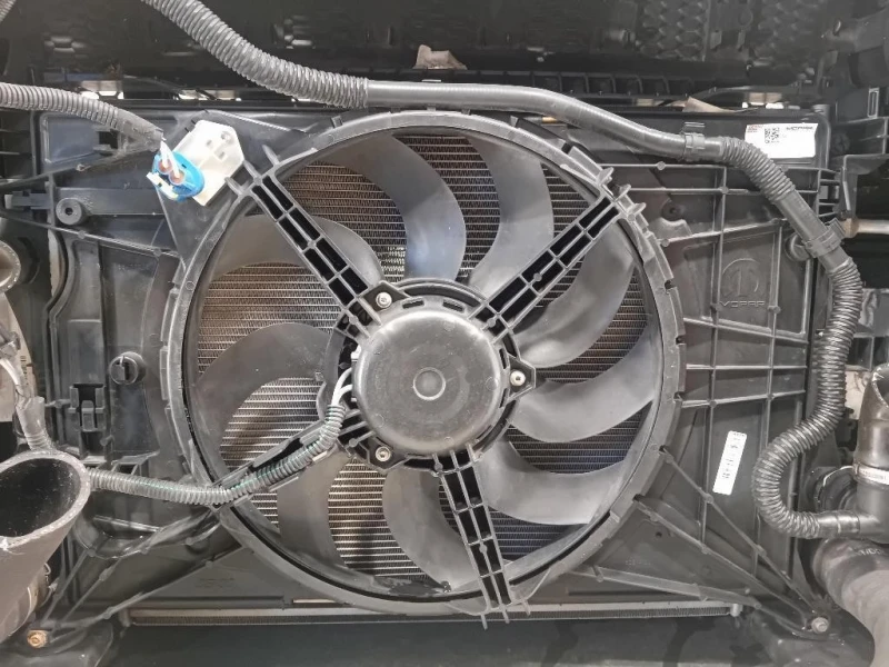 Paraurti ANT PARAURTI + KIT RADIATORI Jeep Renegade 2015