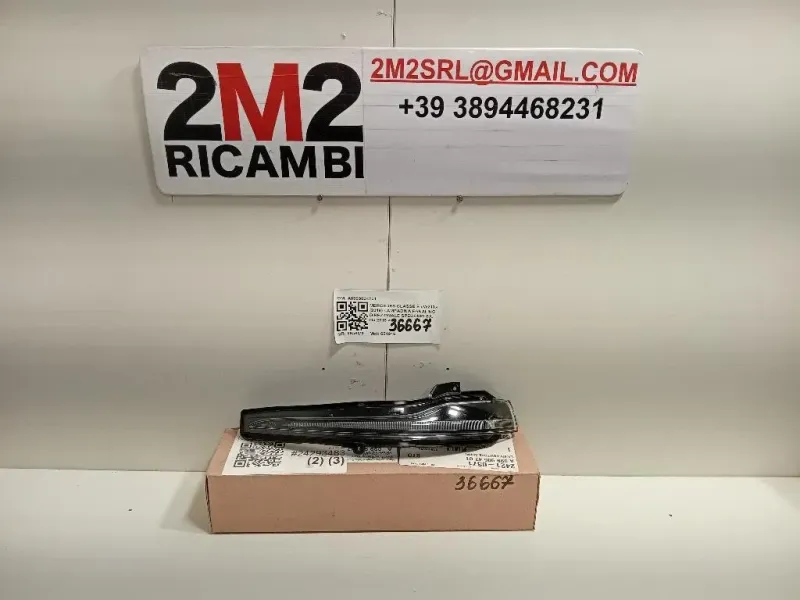 Lampadina Fanalino Direzionale Specchio SX A0999064701 Mercedes Classe E W213 2016