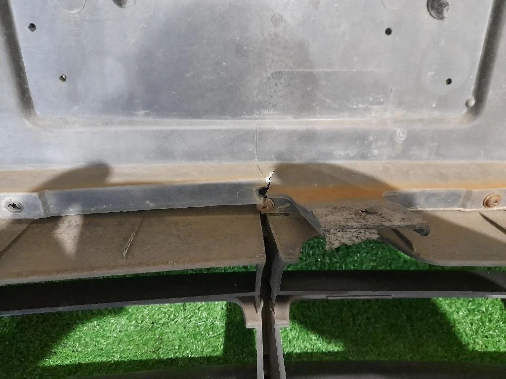 Paraurti ANT NUDO 0K2FA50030XX Kia Carens II 2002