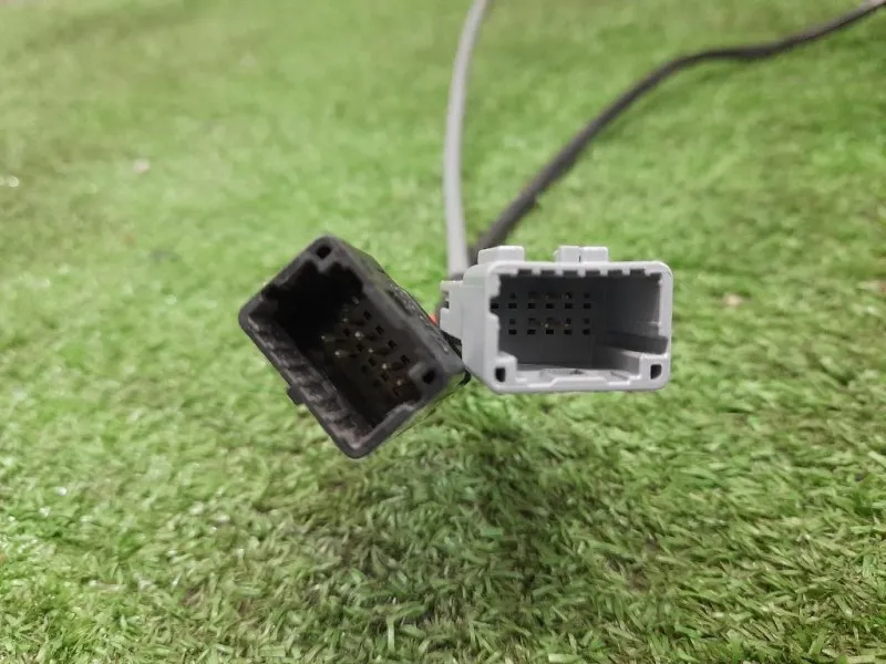 Retrovisore Esterno ANT SX FILI 7+4 232636325 963029873R Dacia Duster II 2018