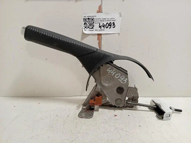 LEVA Freno A MANO POST 46524-52010 Toyota Yaris IV 2017