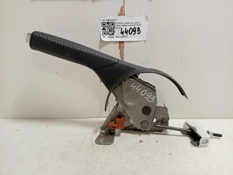 LEVA Freno A MANO POST 46524-52010 Toyota Yaris IV 2017