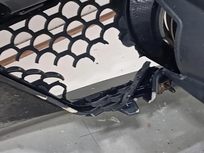 Paraurti ANT PARAURTI ANT Mercedes Classe C W204 2007