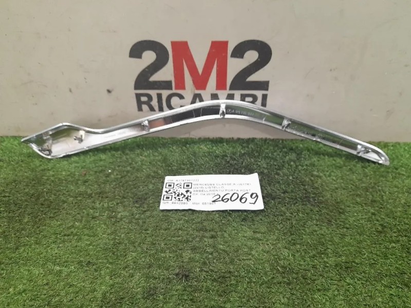 Listello Abbellimento Porta POST DX A1767301222 Mercedes Classe A W176 2015