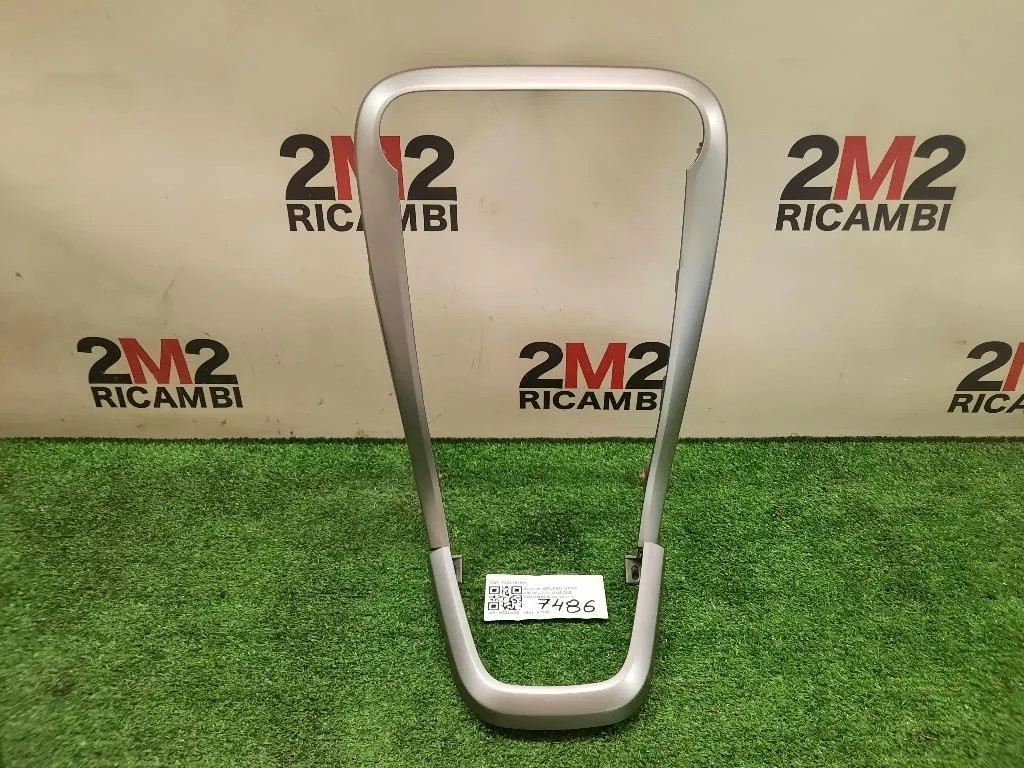 Listello Console Centrale 7388151K0 Suzuki Splash 2008