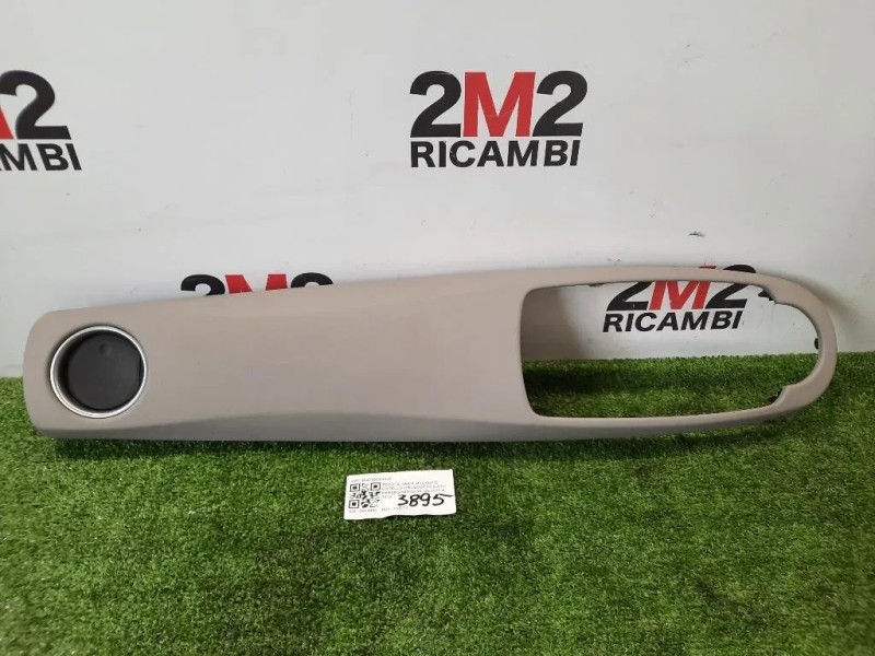 Listello Cruscotto LATO Passeggero DX 554700D030J0 Toyota Yaris IV 2012