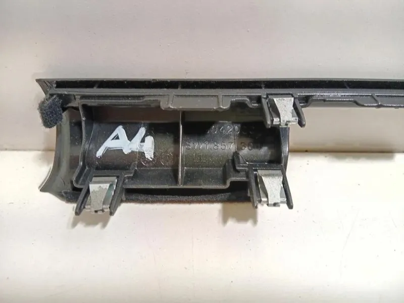 Listello Cruscotto Parte Centrale 8W1857304 Audi A4 8W5 Avant 2015