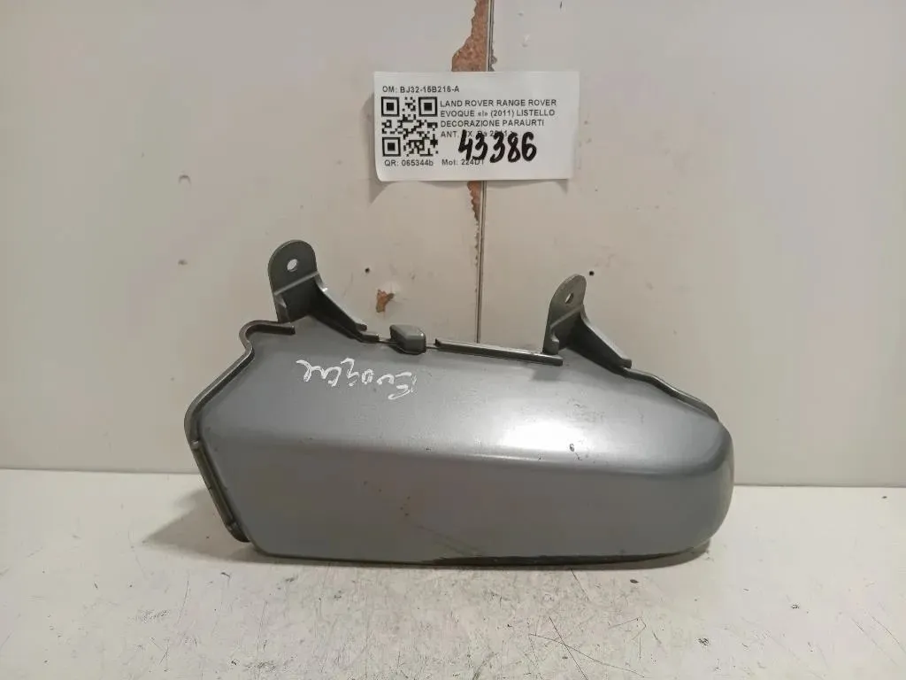 Listello Decorazione Paraurti ANT DX BJ32-15B216-A Land Rover Range Rover Evoque I 2011