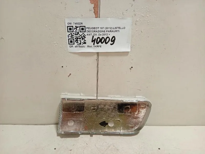 Listello Decorazione Paraurti ANT DX 7452ZR Peugeot 107 2012