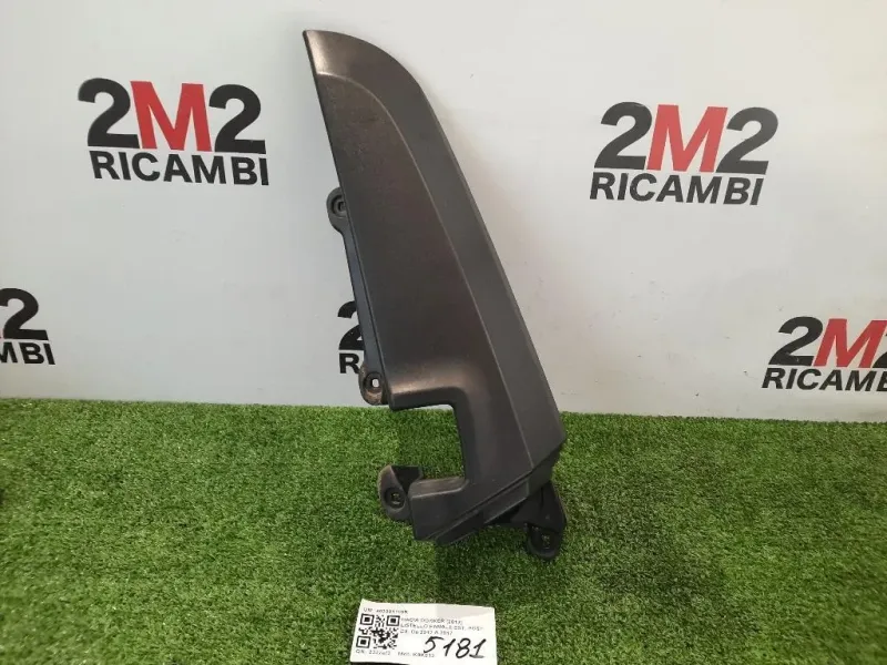 Listello Fanale EST POST DX 903901105R Dacia Dokker 2013