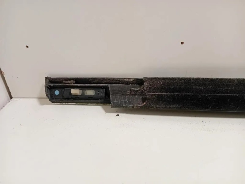 Listello Modanatura Raschiavetro Porta ANT SX D1M2A Ford Focus IV SW 2011