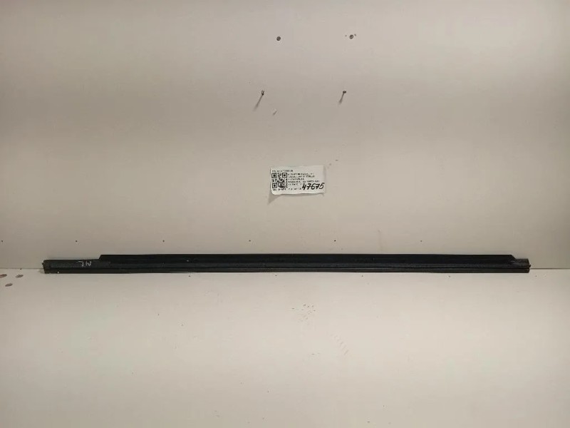 Listello Modanatura Raschiavetro Porta ANT SX A166 725 01 65 Mercedes Classe ML W166 2012