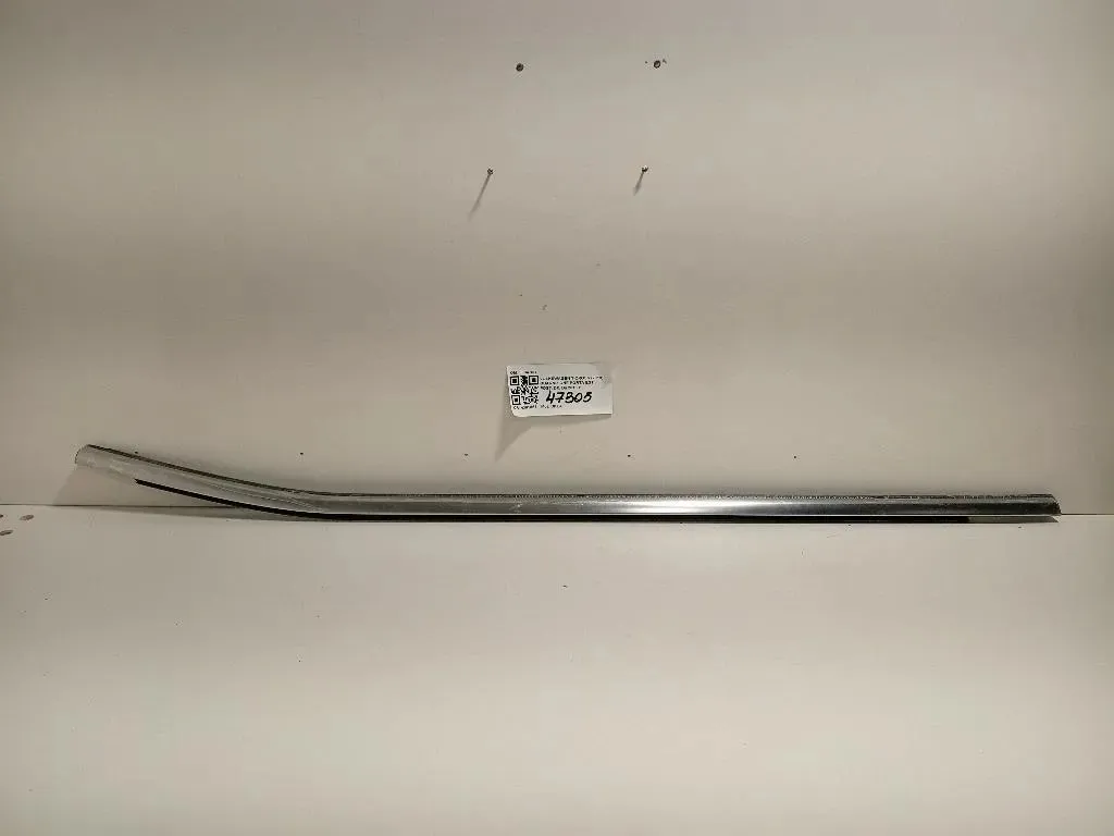 Listello Modanatura Raschiavetro Porta POST DX 839476C Volkswagen T-cross 2019