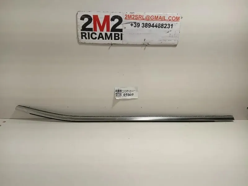 Listello Modanatura Raschiavetro Porta POST DX 839476C Volkswagen T-cross 2019