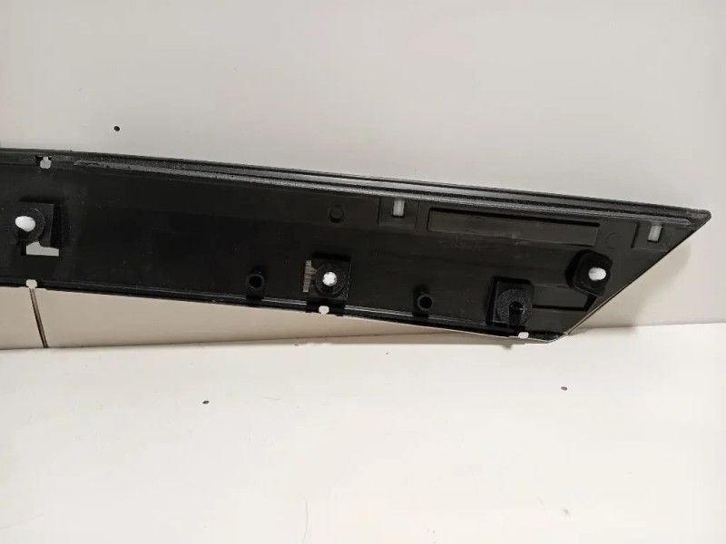 Listello Parafango POST DX 98270088VV Peugeot 5008 II 2017