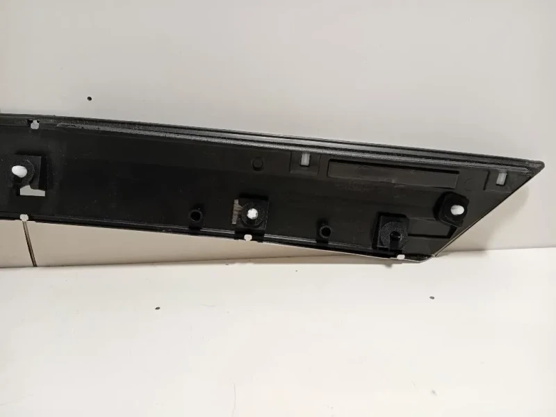 Listello Parafango POST DX 98270088VV Peugeot 5008 II 2017