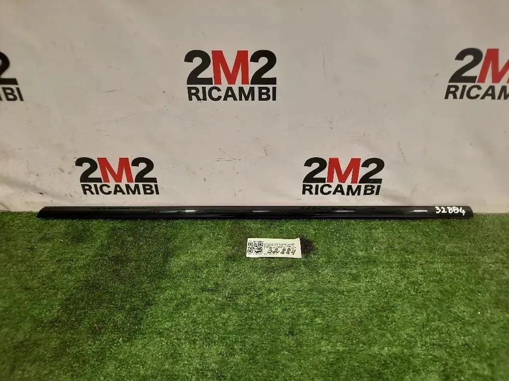 Listello Portello POST DX BJ325596 Land Rover Range Rover Evoque I 2015