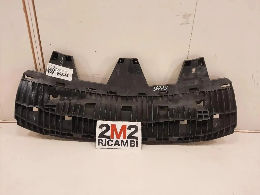 Listello Spoiler Paraurti ANT 13144338 Opel Zafira B 2005