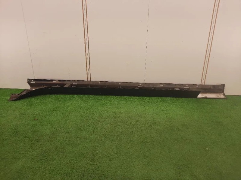 Listello Spoiler Sottoporta DX GX7M-101D56-A Jaguar XE 2015