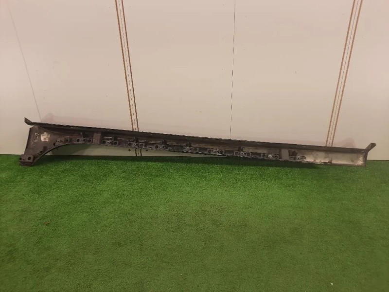 Listello Spoiler Sottoporta DX GX7M-101D56-A Jaguar XE 2015