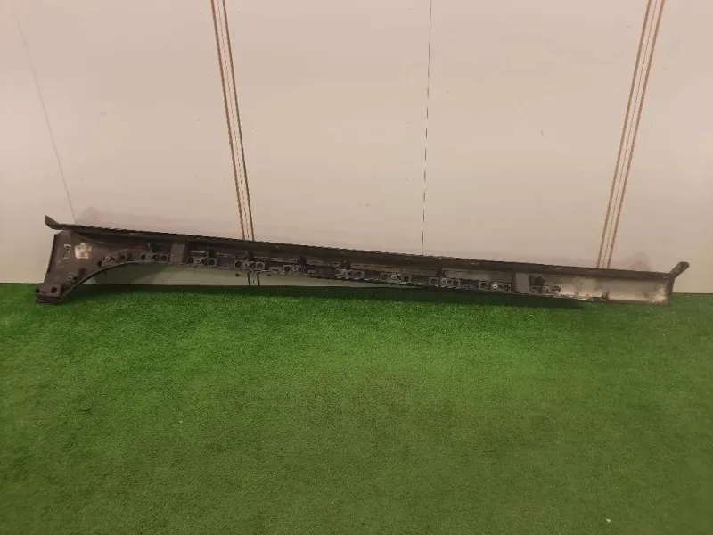 Listello Spoiler Sottoporta DX GX7M-101D56-A Jaguar XE 2015